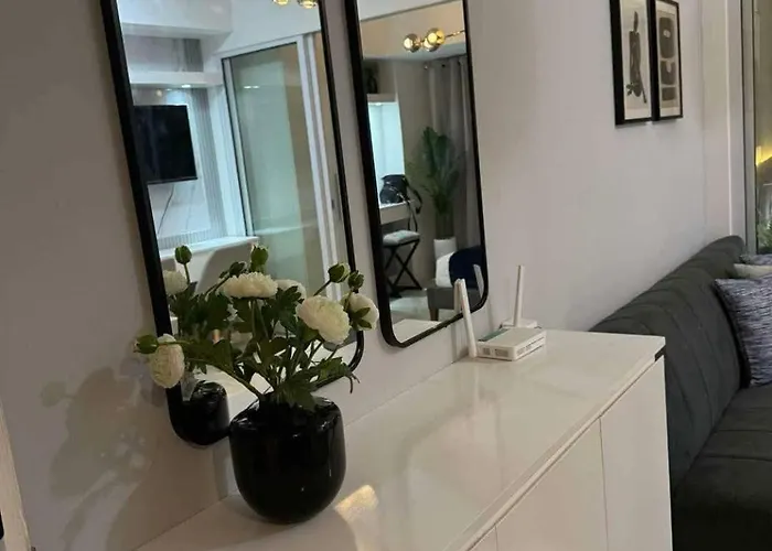 Transient Serenity Apartment